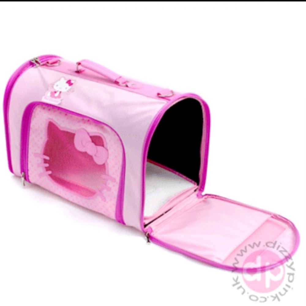 ISO Hello Kitty pet carrier - Picture 3 of 3